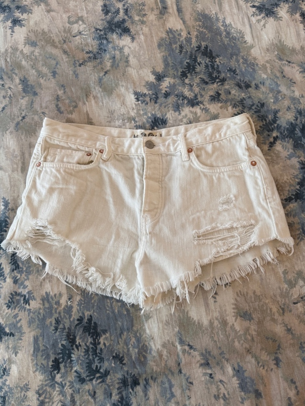We The Free White Distressed Frayed Denim Shorts